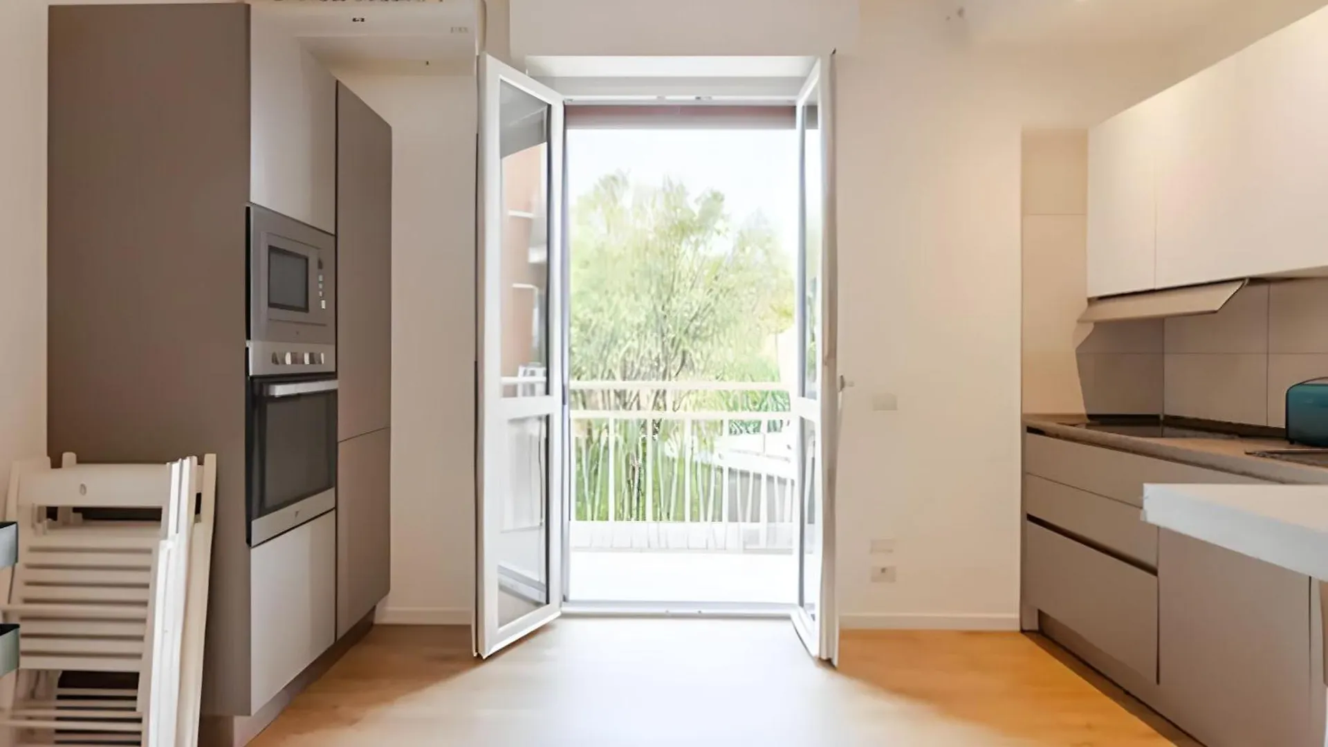 Visit Milano - Home Solution Apartment Milan